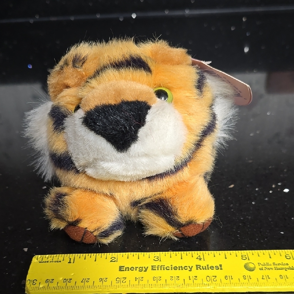 COPY - Vintage. Collectible. Swibco Puffkins-Tippee The Tiger. DOB 4/15/97
